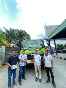 "Hino 300 dari Mas Satria tenaganya joss! Unit benar-benar diprepare dengan baik sebelum dikirim. STNK dan plat juga jadinya cepat. Gak nyesel beli di sini."